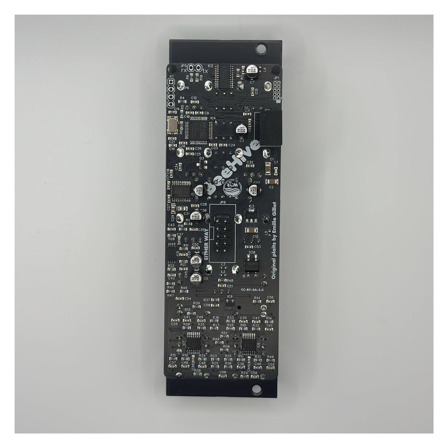 Beehive — Macro Oscillator